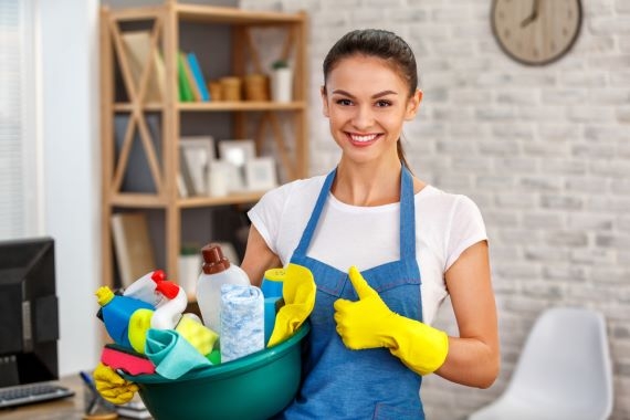 HOUSE CLEANING SERVICES