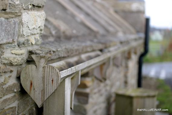 ROOFING COMPANIES