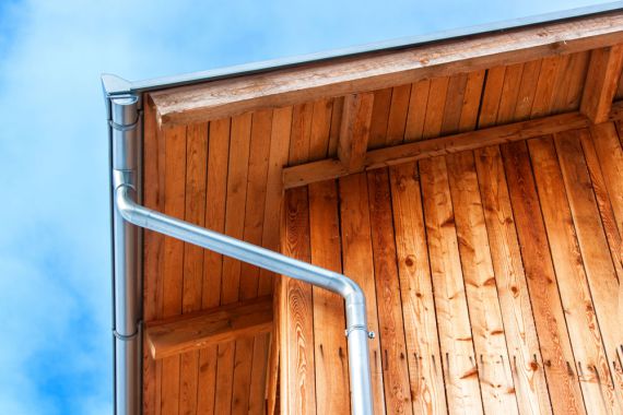 ROOFING COMPANIES